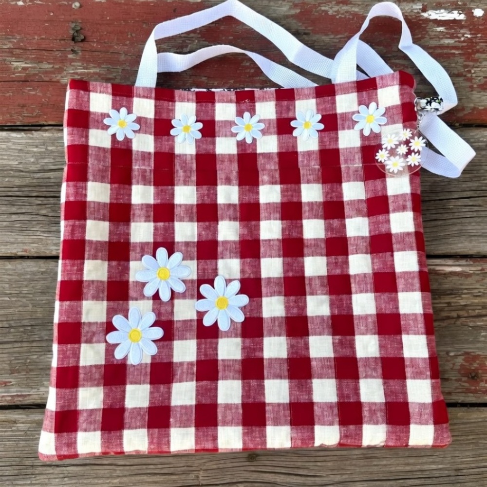 Red Gingham Daisy Tote Bag & Keychain